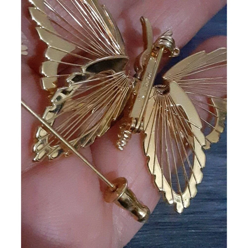Vintage 3D Monet Filigree Butterfly Brooch Gold Tone Matching Stick Pin Set